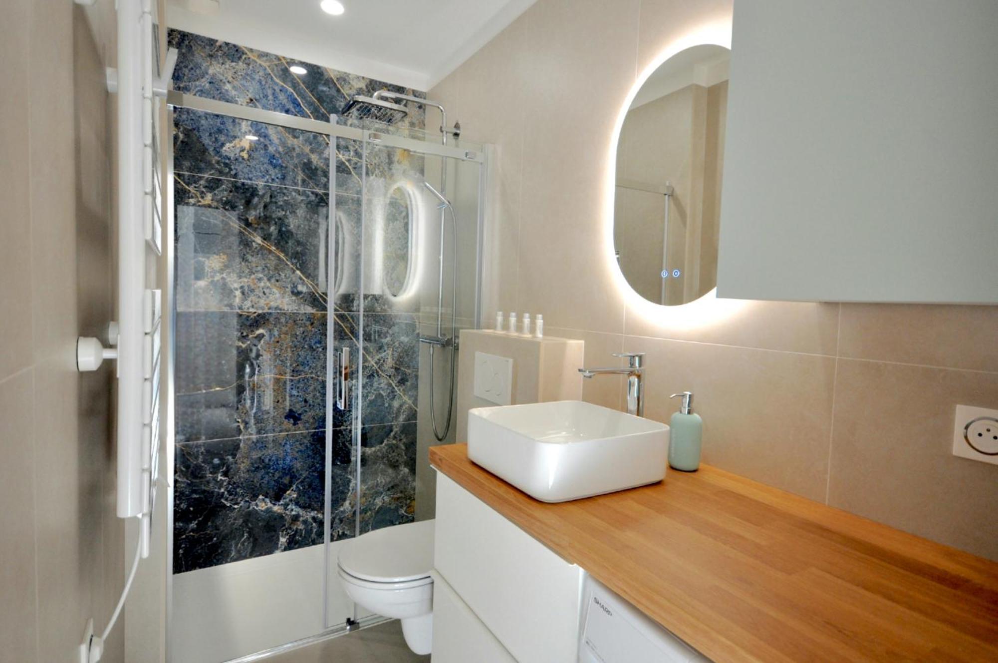 Menton # Monaco - F1 Gp - 4 Persons - Sea View - New - Parking - Clim - Premium - Beach And Sun Exterior photo